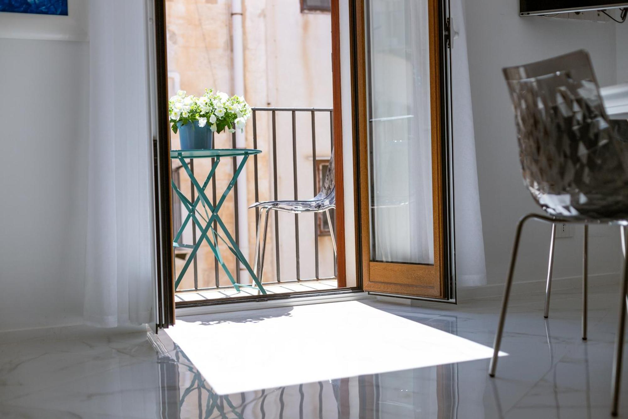 Apartmán 30 Balcone Bordonaro Cefalù Exteriér fotografie